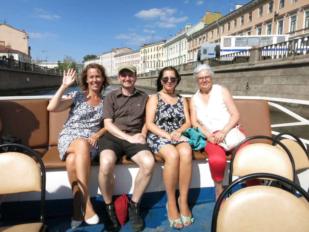 Kanalrundfahrt mit Svetlana, Julia und Galina