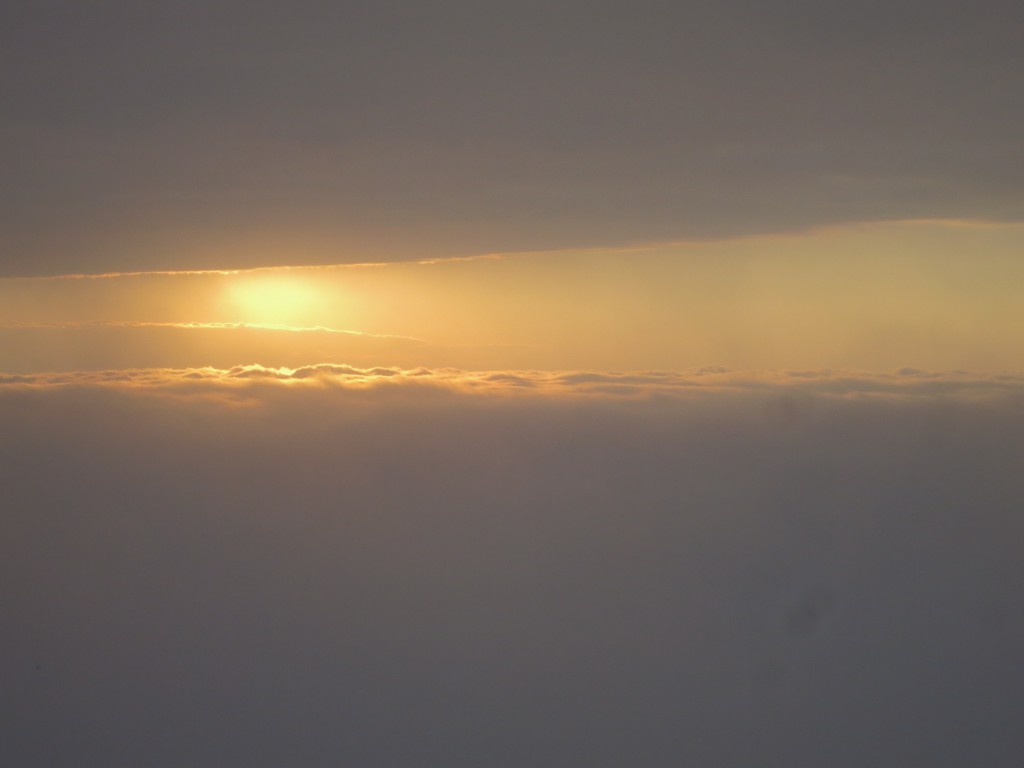 Sonnenlicht von hinter den Wolken