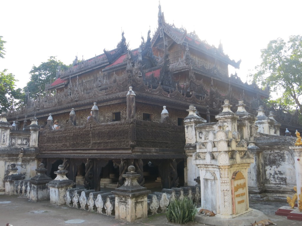 Shwe Nandaw Kyaung