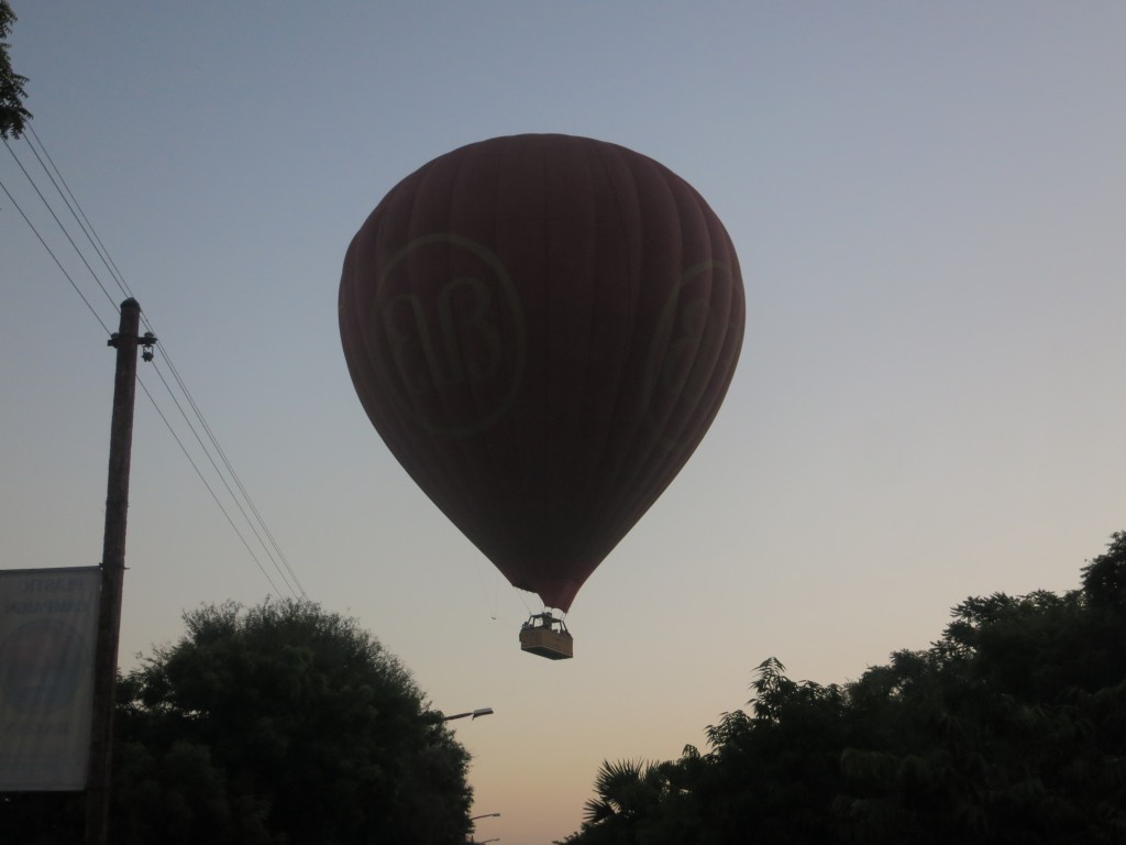 Startender Heißluftballon