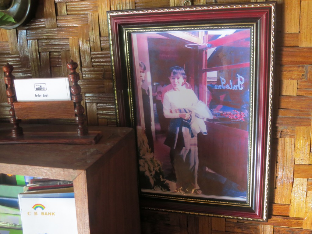 Aung San Suu Kyi als Hotelgast im Inle Inn