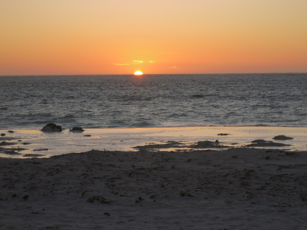 Sonnenuntergang am Strand von Cervantes