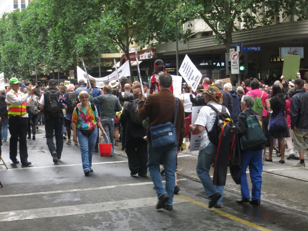 Applaus für die Protestierenden