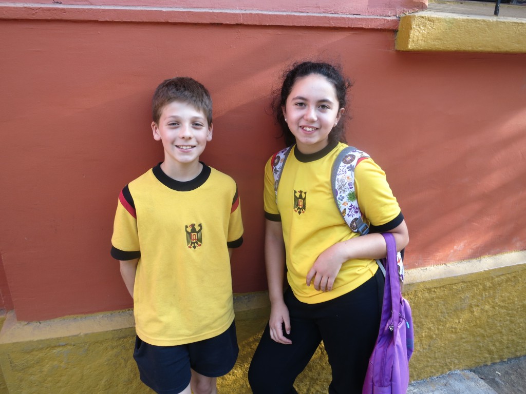 Schulkinder des Liceo Alemán del Verbo Divino