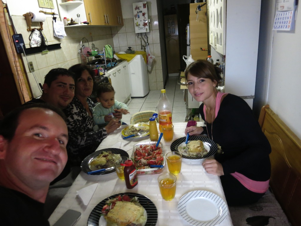 Mit Francisco, Mirta, Gael und Vanessa beim Mittagessen