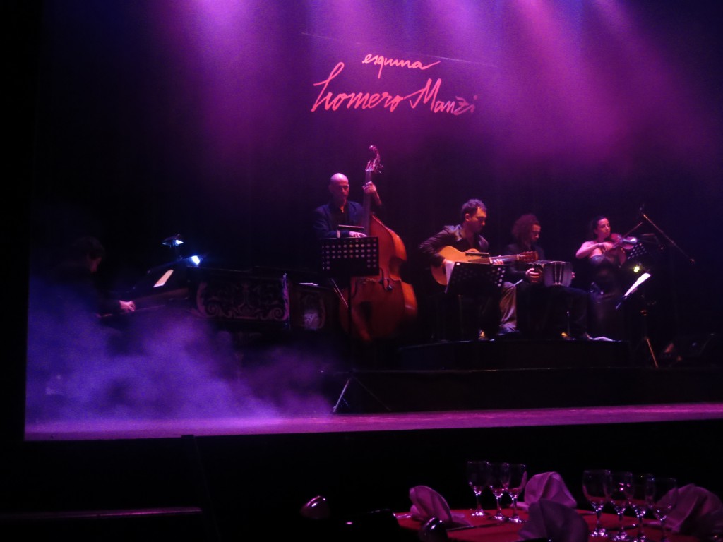 Tango-Band auf der Bühne