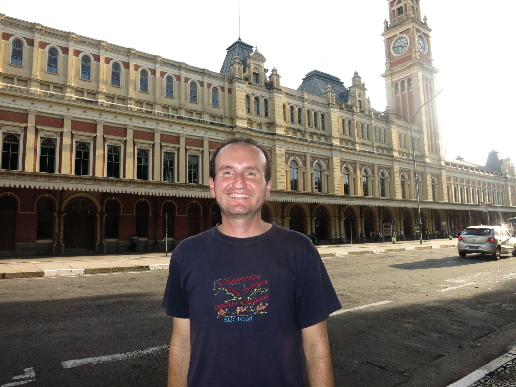 Vor der Estação da Luz