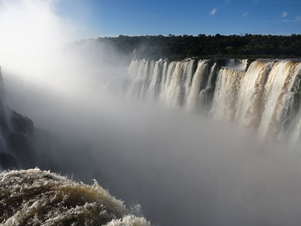 Blick auf die brasilianische Seite an der Garganta del Daiblo (Teufelsschlucht)