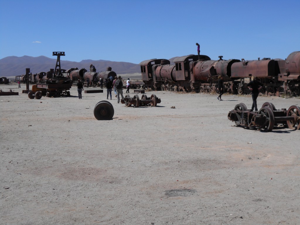 Verrostete Züge beim Zugfriedhof (Cementerio de Trenes) nahe Uyuni