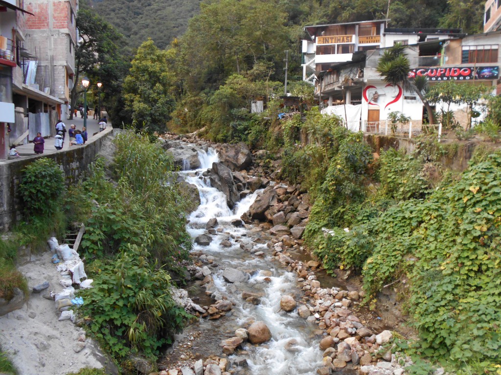 Río Urubamba in Aguas Calientes